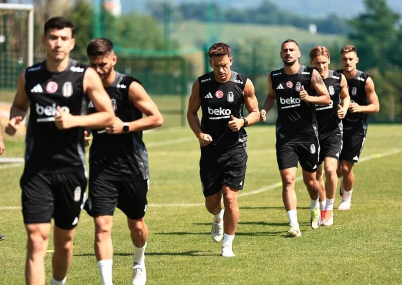 Beşiktaş, Slovenya kampının son